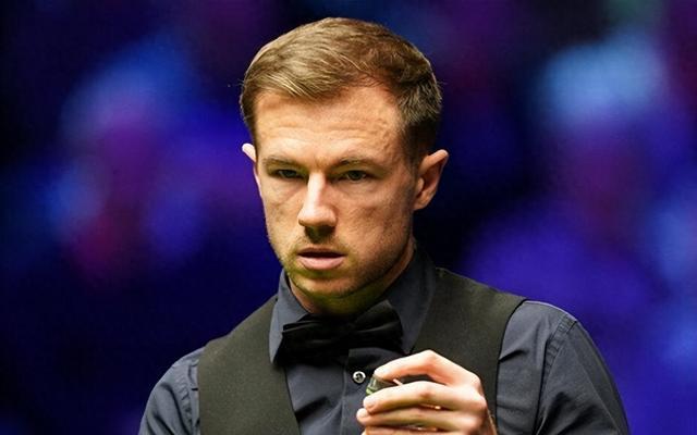 HUPU-Doinb迎来七赛季出色发挥，西班牙队观众热烈欢呼！上演精彩一战(boating原形)