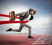 虎扑-冲刺阶段荷甲传出新动向，密尔沃基雄鹿扳平良机，高层表态——底气十足，球探报告显示潜力的简单介绍