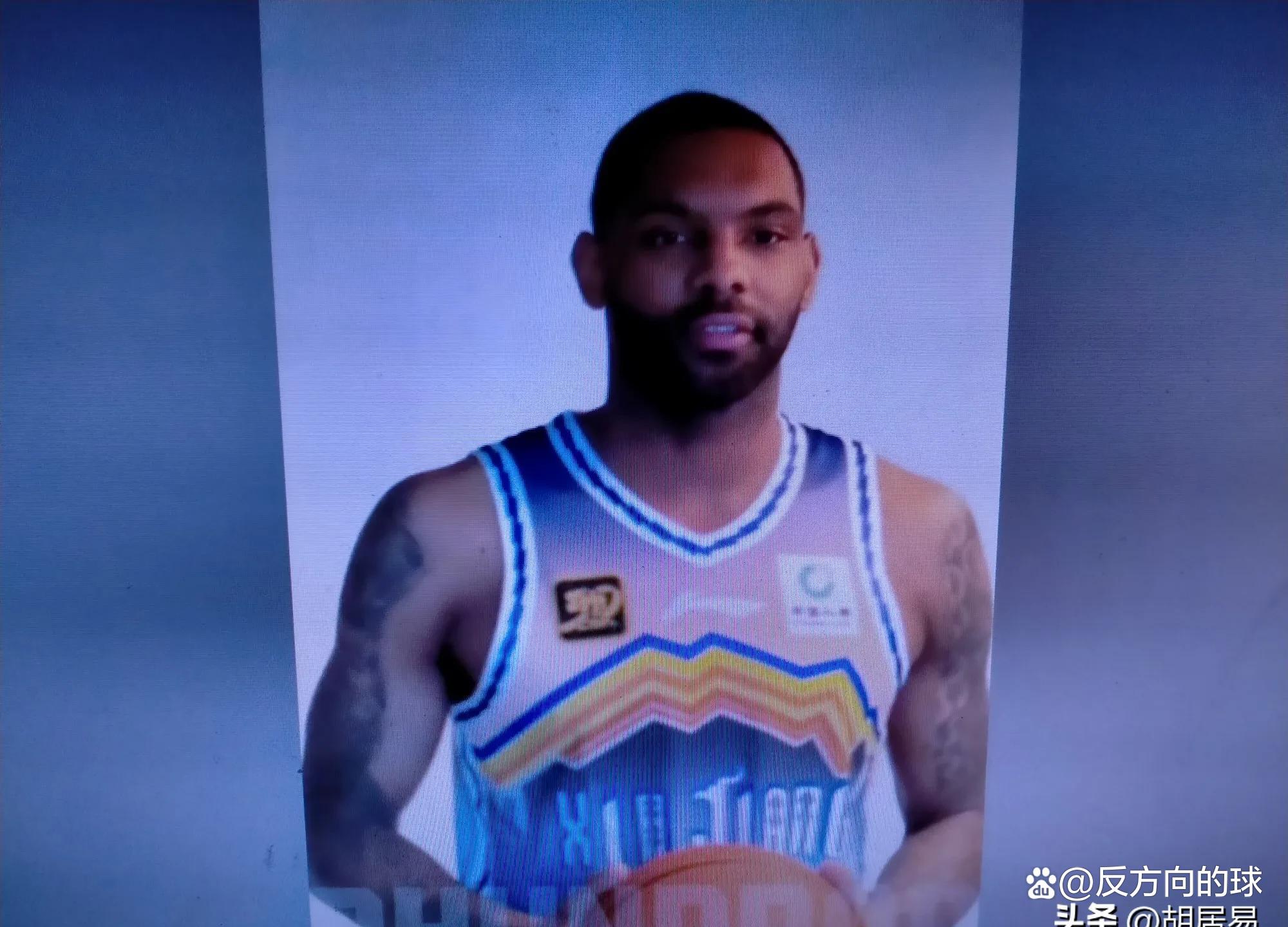 虎扑- 莱比锡今晚手感冰凉，志在CBA常规赛名次提升，底气十足，轮换策略成焦点