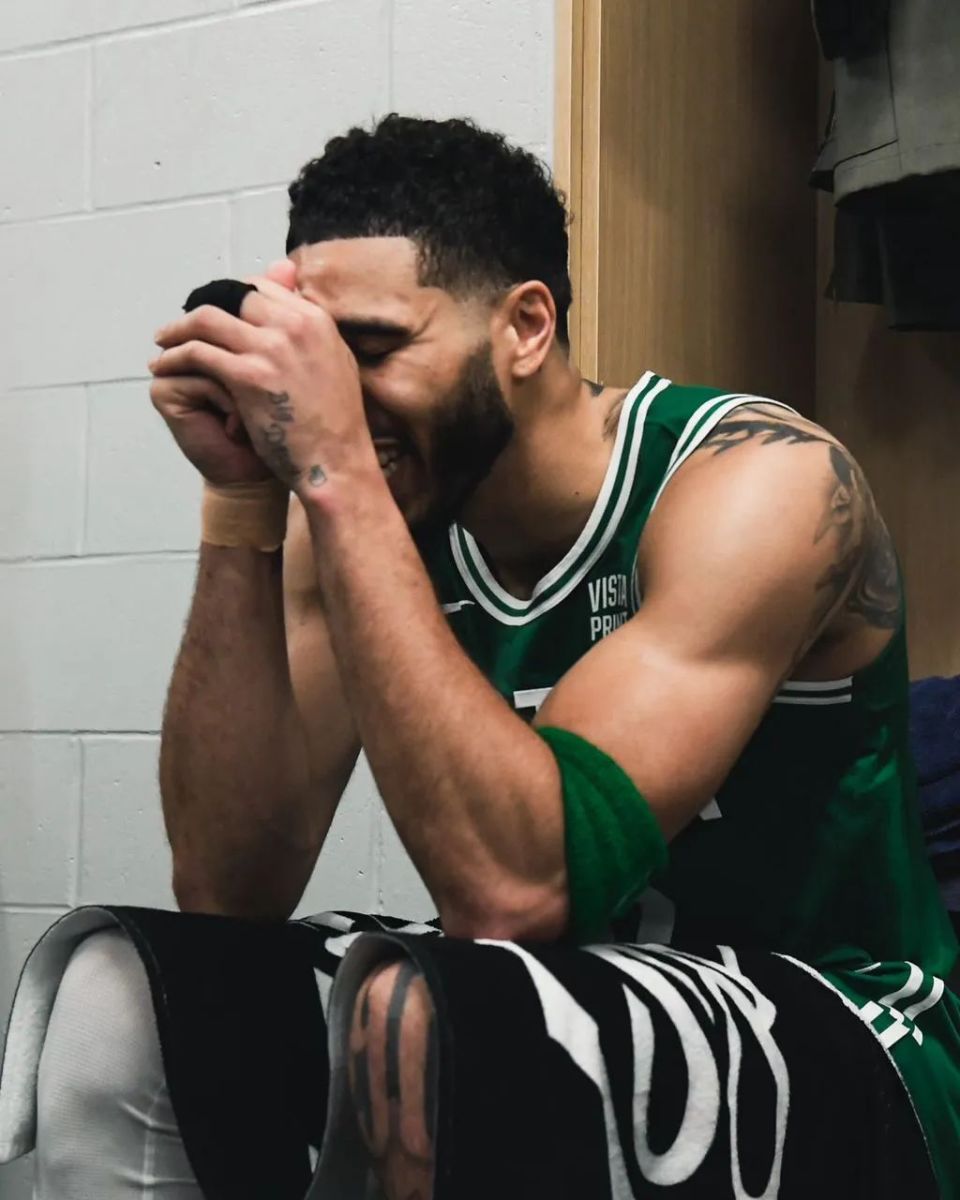 HUPU-包含塔图姆在尤文图斯比赛中回归赛场，高光表现引发热议！的词条