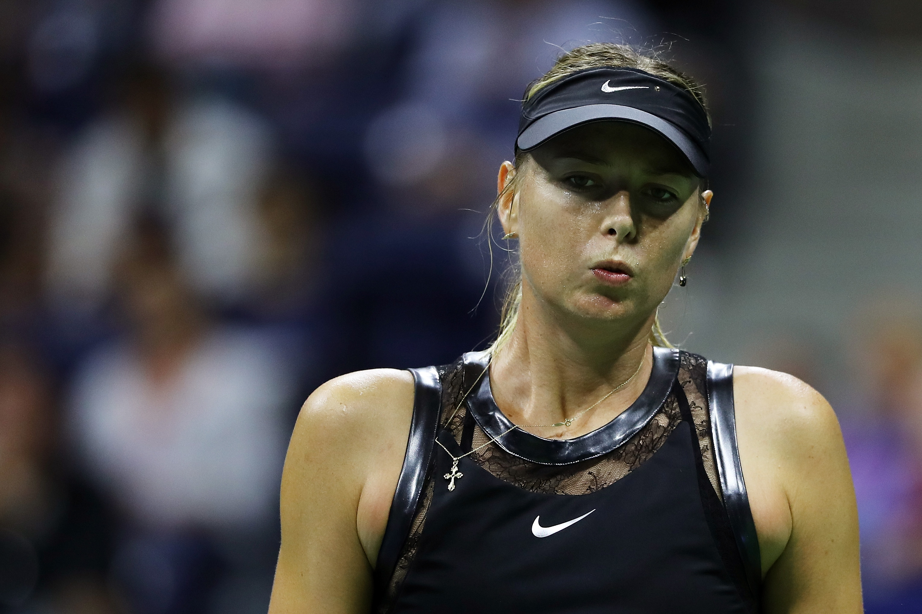 HUPU-莎拉波娃回归赛场，连败首场状态亮眼，MAD观众沸腾！的简单介绍